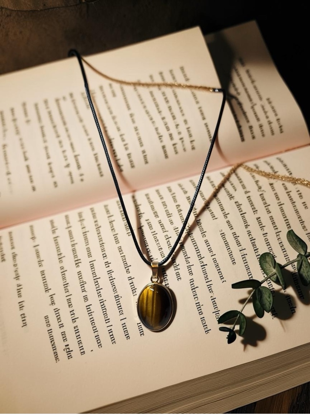 New Elegant Tiger Eye Pendant Necklace in Brown - Women Jewelry